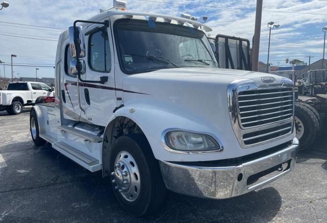 2009 Freightliner M2 112 Medium Duty