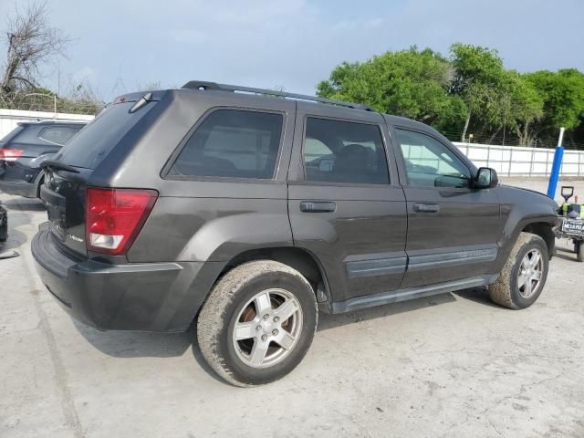 2005 Jeep Grand Cherokee Laredo