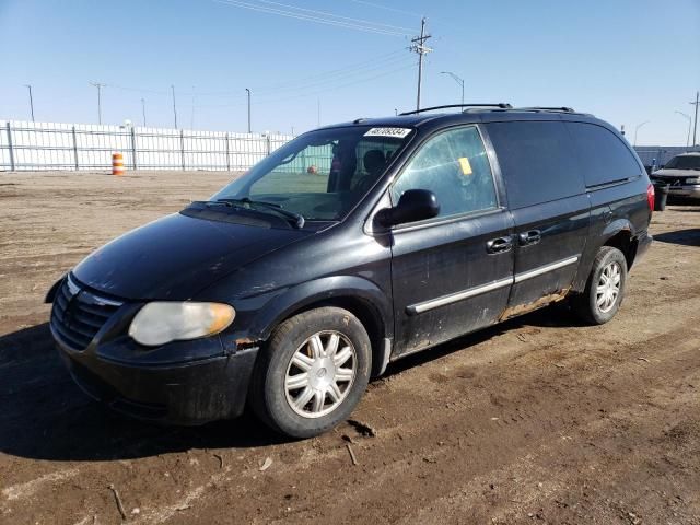 2006 Chrysler Town & Country Touring