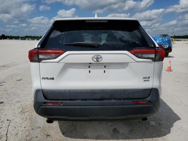 2020 Toyota Rav4 XLE