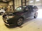 2016 Mitsubishi Outlander ES