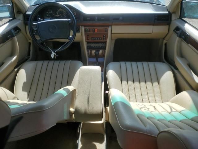 1991 Mercedes-Benz 300 E 2.6