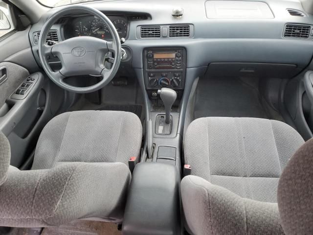 2000 Toyota Camry CE