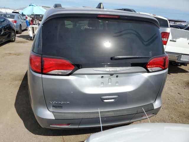 2021 Chrysler Voyager LXI