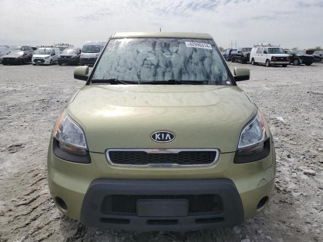 2010 KIA Soul +