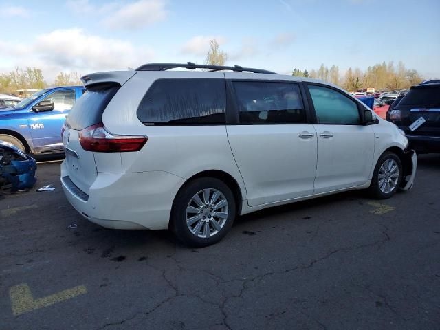 2017 Toyota Sienna XLE