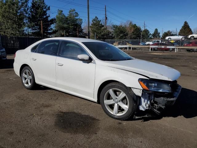 2015 Volkswagen Passat SE