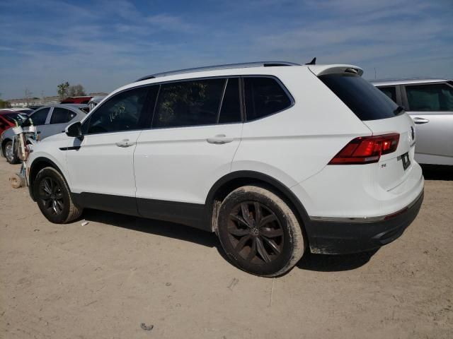 2022 Volkswagen Tiguan SE