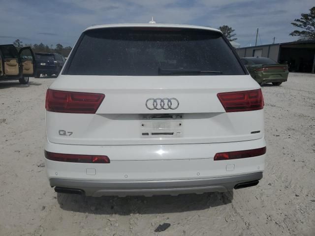 2019 Audi Q7 Premium