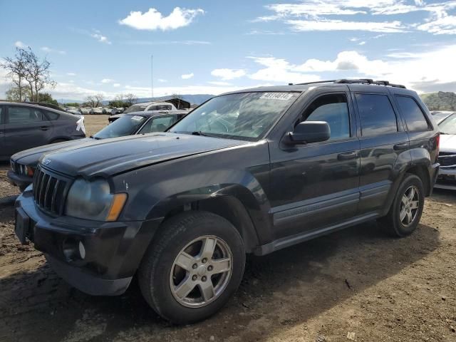 2005 Jeep Grand Cherokee Laredo