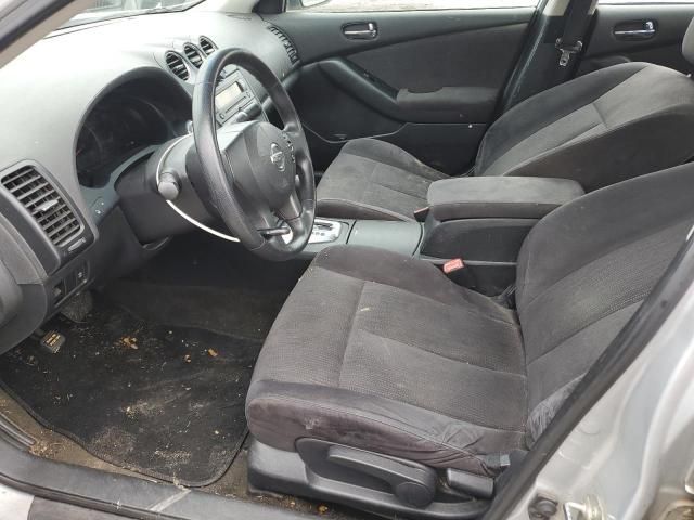 2010 Nissan Altima Base