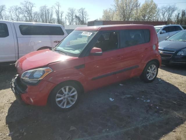 2013 KIA Soul +