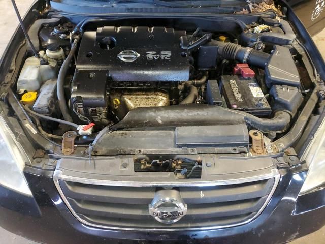 2003 Nissan Altima Base