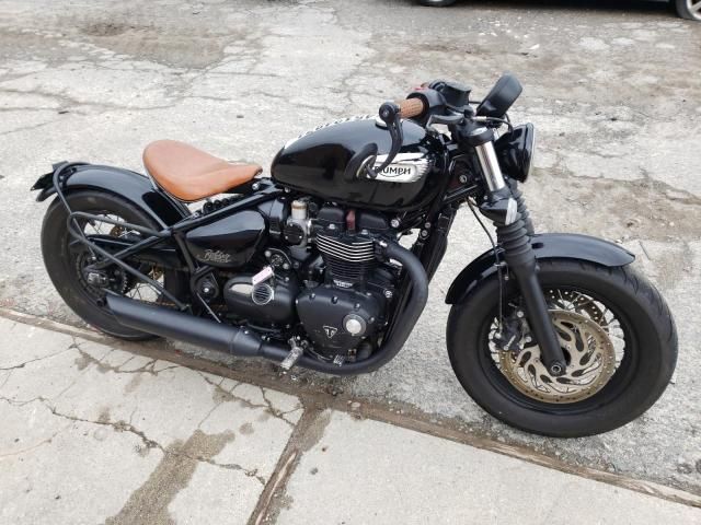 2019 Triumph Bonneville Bobber Black