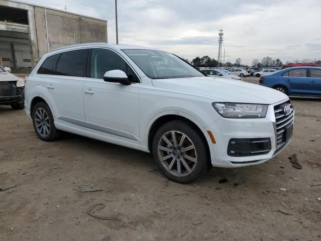 2019 Audi Q7 Premium Plus