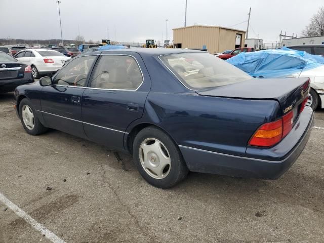 1999 Lexus LS 400