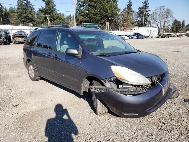 2006 Toyota Sienna CE