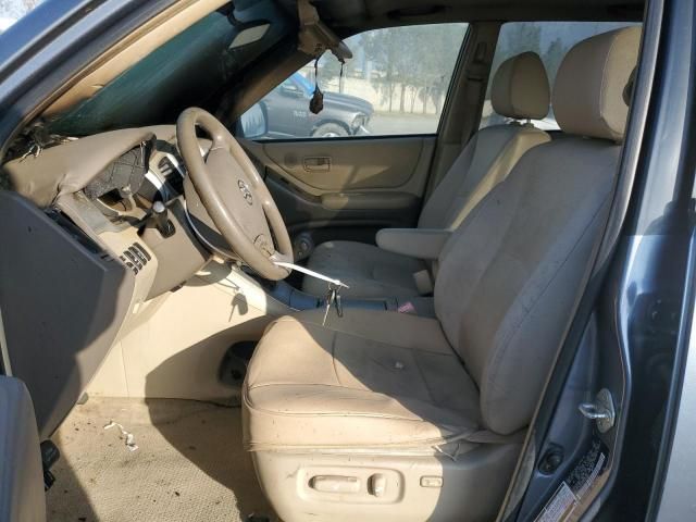 2004 Toyota Highlander Base