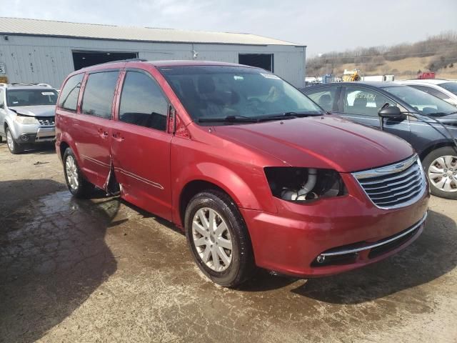 2013 Chrysler Town & Country Touring