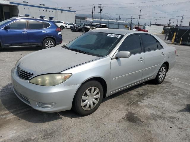 2005 Toyota Camry LE