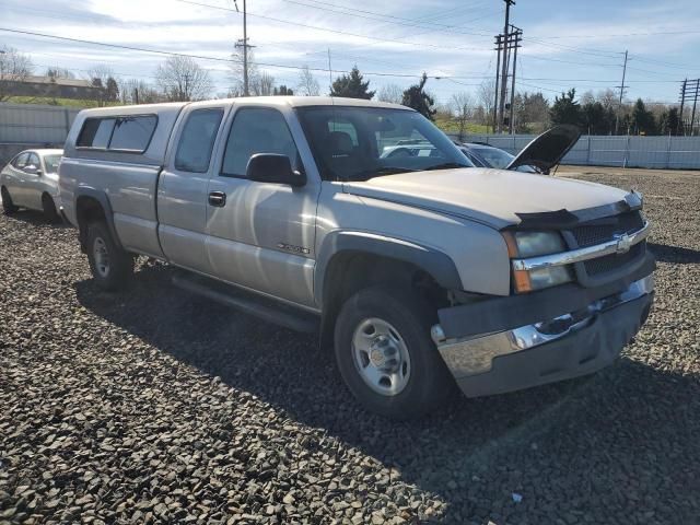 2004 Chevrolet Silverado C2500 Heavy Duty