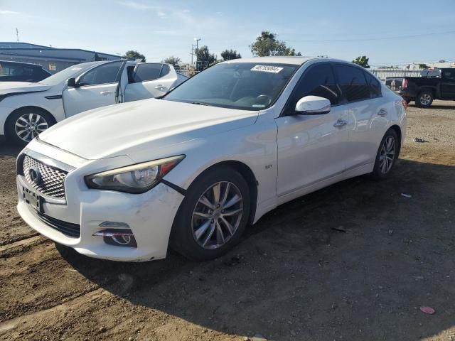 2017 Infiniti Q50 Premium