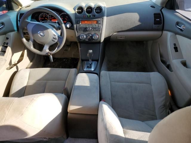 2010 Nissan Altima Base