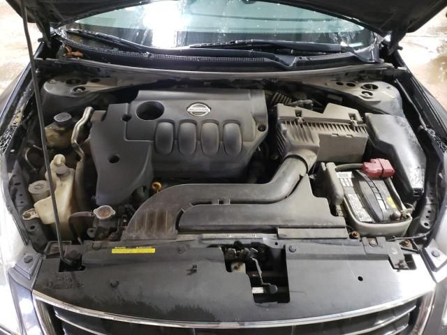 2012 Nissan Altima Base