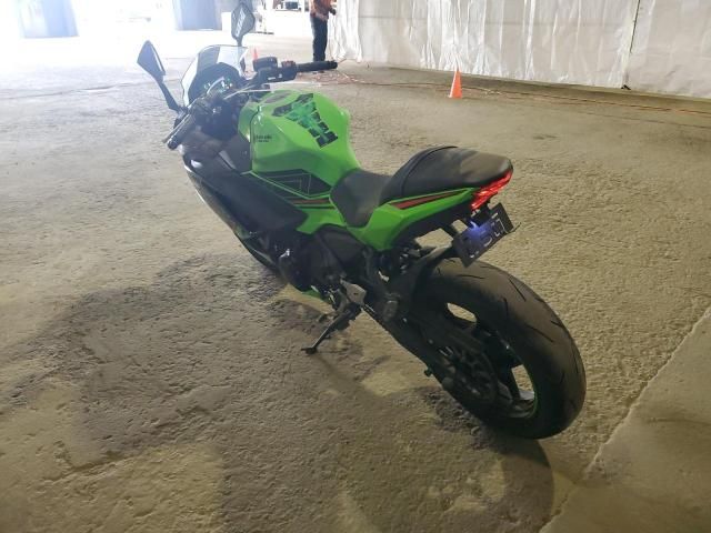 2023 Kawasaki EX650 P