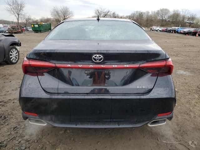 2019 Toyota Avalon XLE