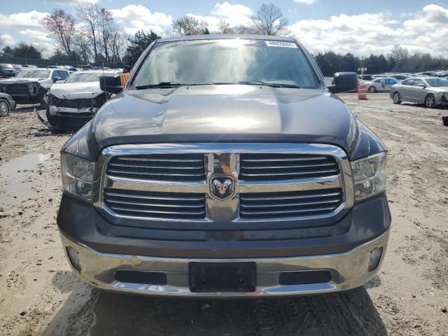 2015 Dodge RAM 1500 SLT