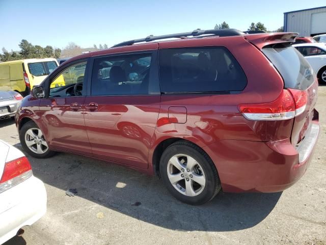 2012 Toyota Sienna LE