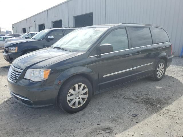 2013 Chrysler Town & Country Touring