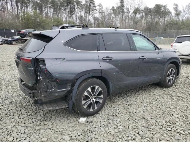 2020 Toyota Highlander Hybrid XLE