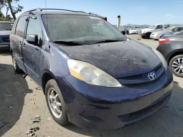 2007 Toyota Sienna CE