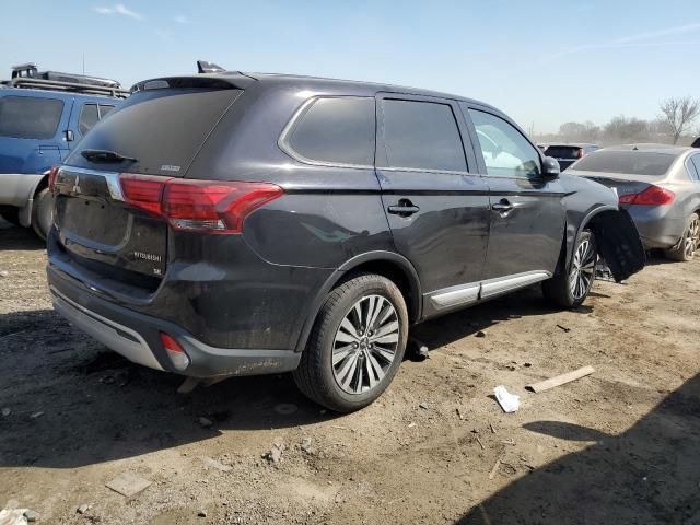 2020 Mitsubishi Outlander SE