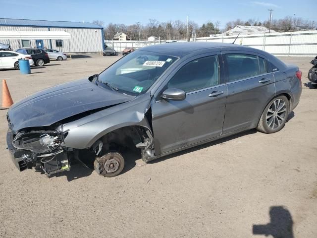 2012 Chrysler 200 Touring