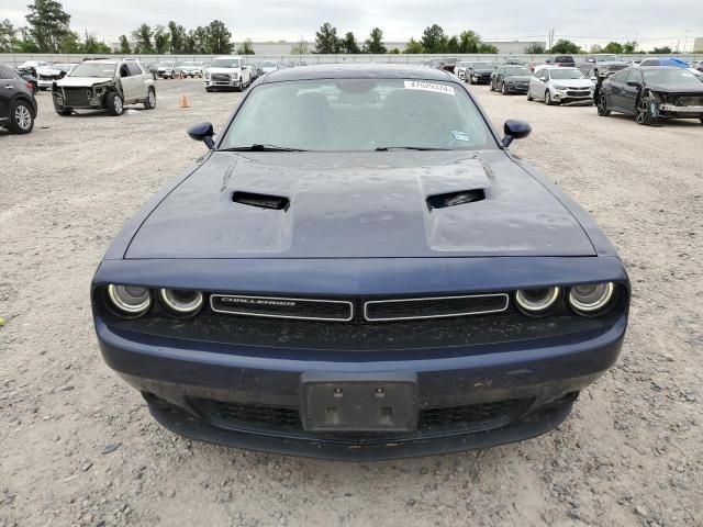 2015 Dodge Challenger SXT Plus