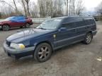 2000 Volvo V70 XC