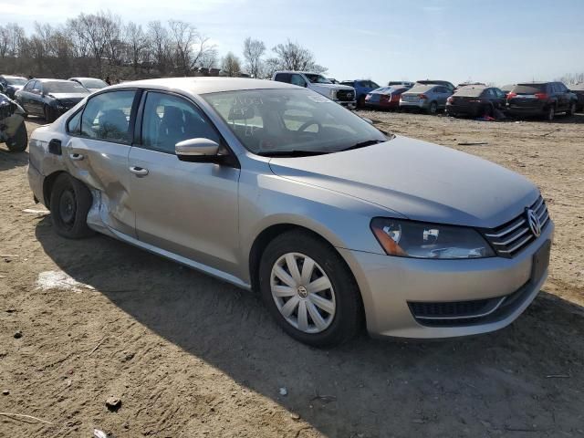 2013 Volkswagen Passat S