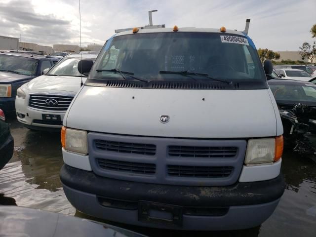 2001 Dodge RAM Van B1500