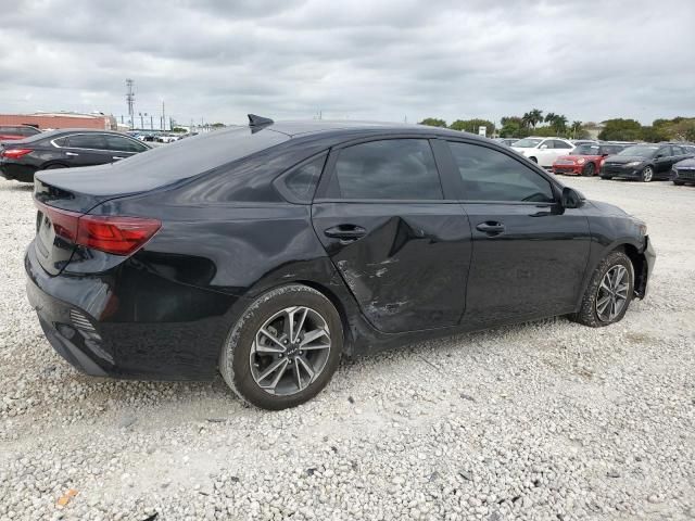 2023 KIA Forte LX