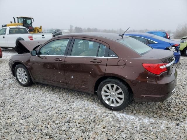 2013 Chrysler 200 Touring