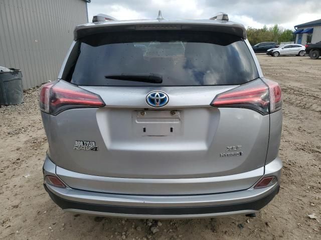 2017 Toyota Rav4 HV LE