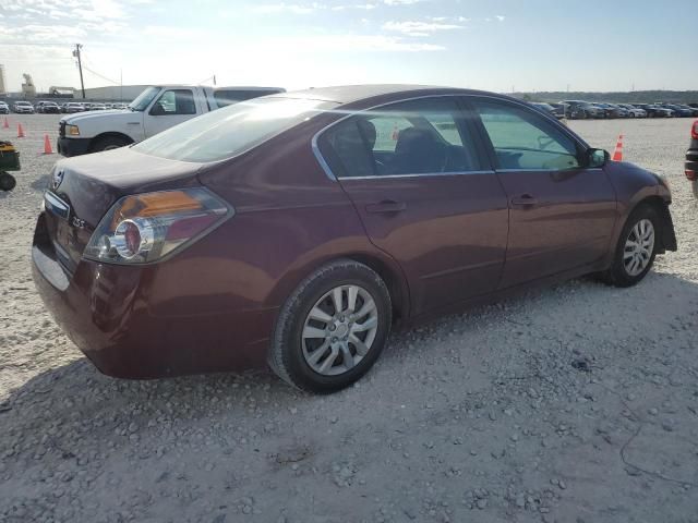 2010 Nissan Altima Base