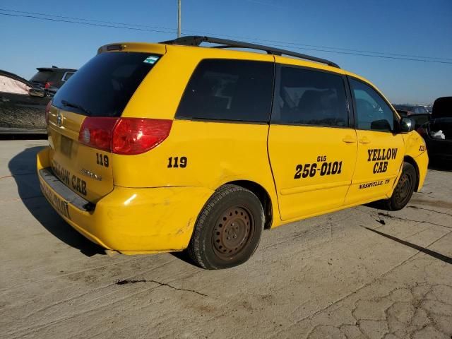 2010 Toyota Sienna CE