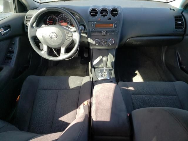 2010 Nissan Altima Base