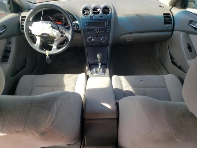 2010 Nissan Altima Base