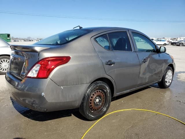 2014 Nissan Versa S