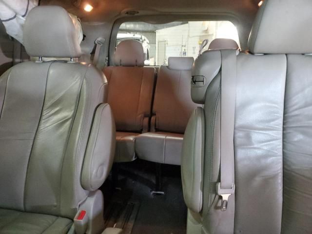 2011 Toyota Sienna XLE